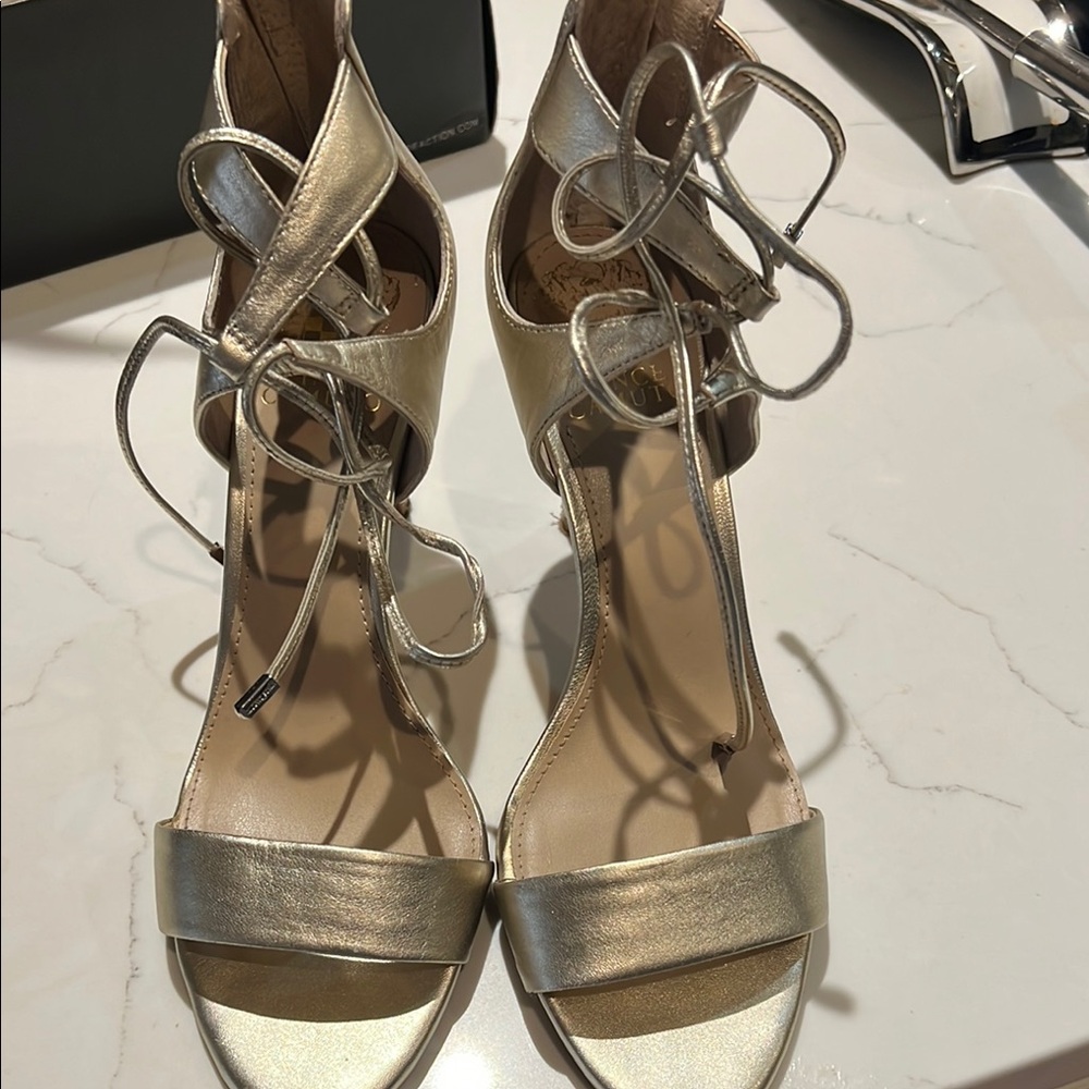 Elegant Gold Women's Shoes
